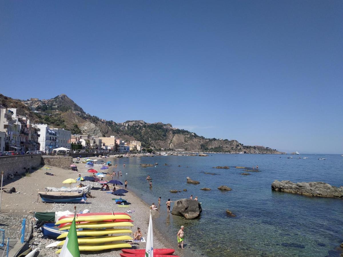 Suite Sul Mare Giardini Naxos Εξωτερικό φωτογραφία