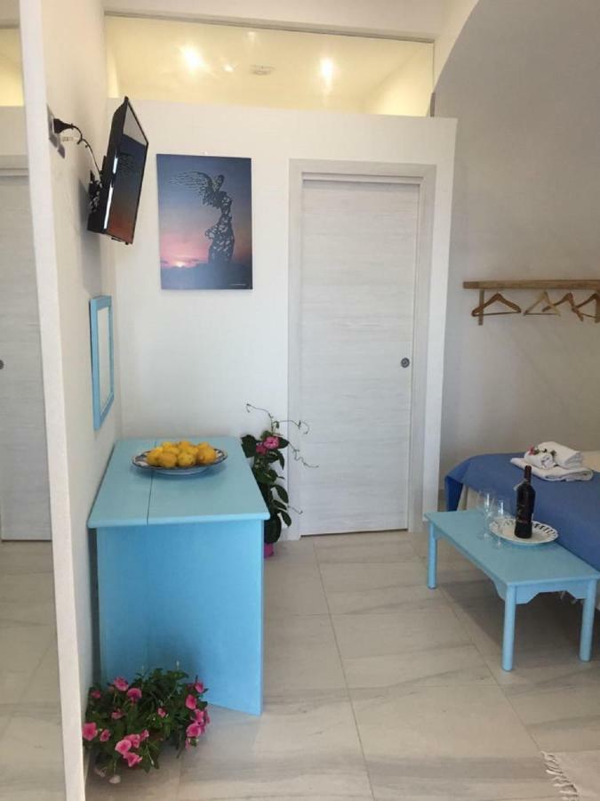 Suite Sul Mare Giardini Naxos Εξωτερικό φωτογραφία